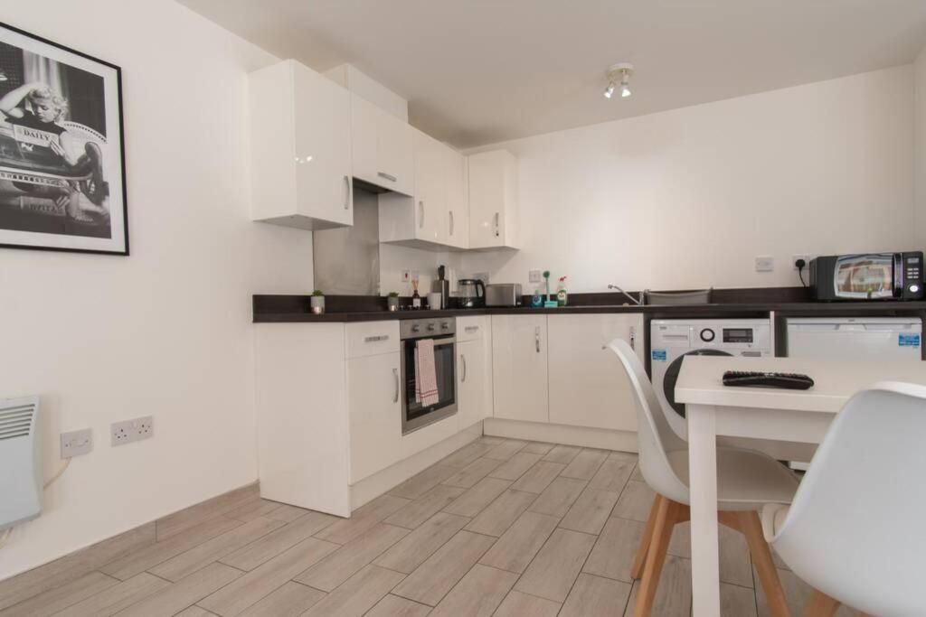 Studio ✧ High Street - Bournemouth Apartamento Exterior foto